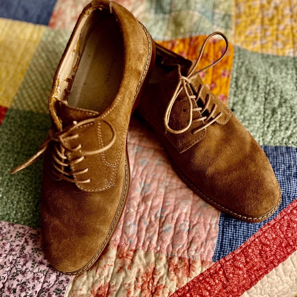 Men's sz. 13 G.H. Bass tan Suede Shoes